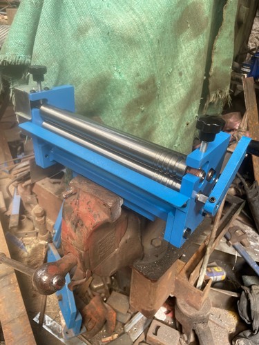 Sheet metal slip - , roller