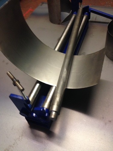 Sheet metal roller manual - metal,